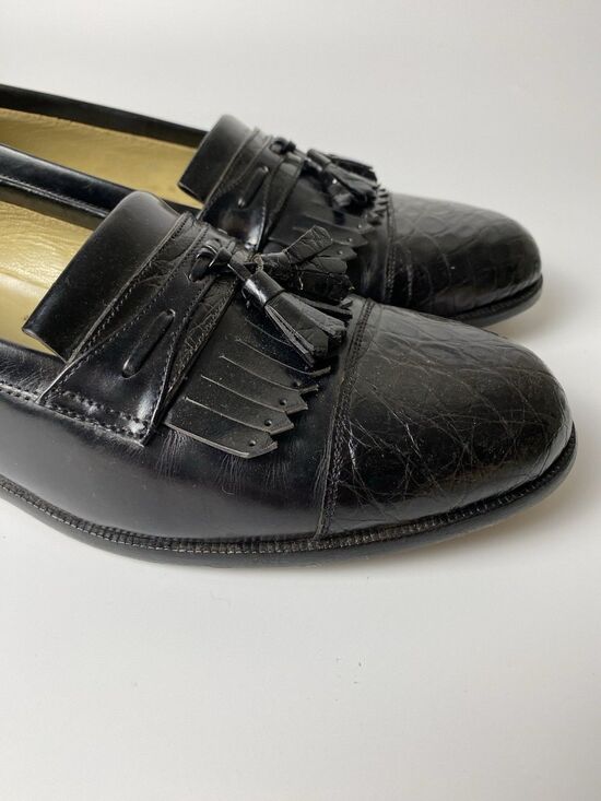 Neiman Marcus Men’s Genuine Crocodile Black Leather Tassel Slip On Shoes 8.5 M main image 5